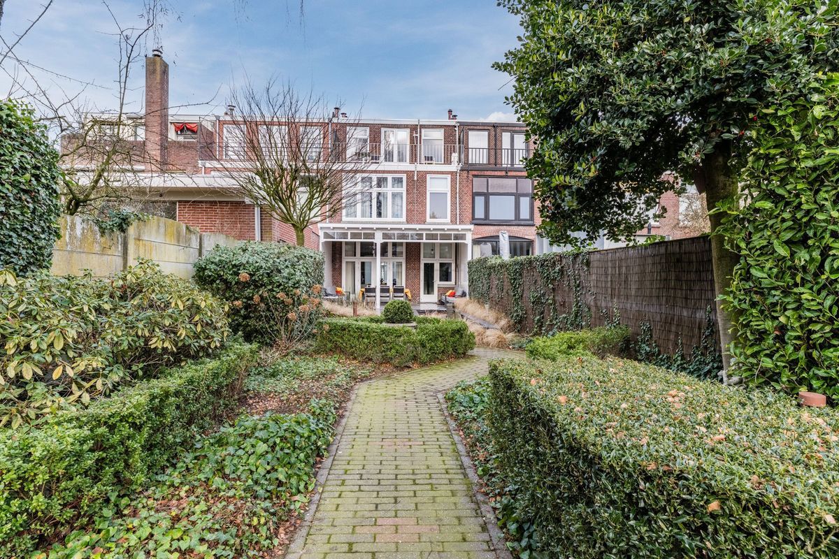 Bredaseweg 294 Photo Blur 1