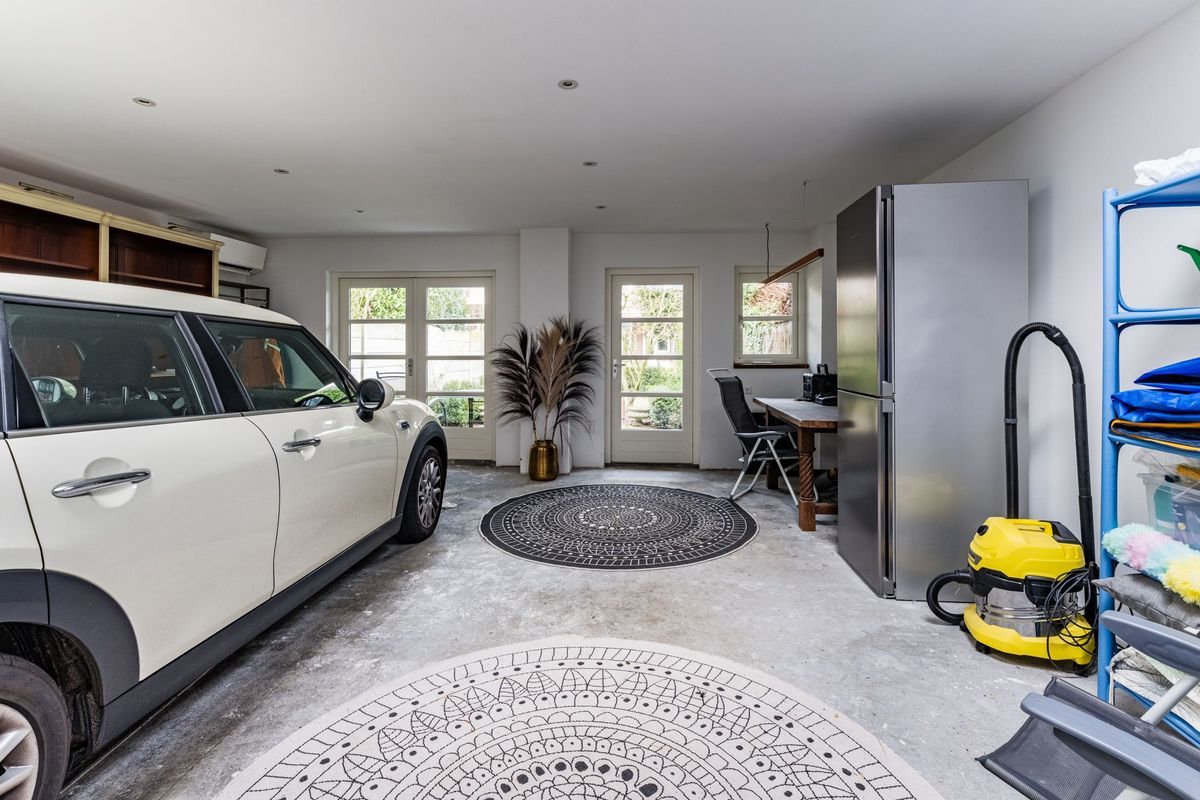 Bredaseweg 294 Photo Blur 58