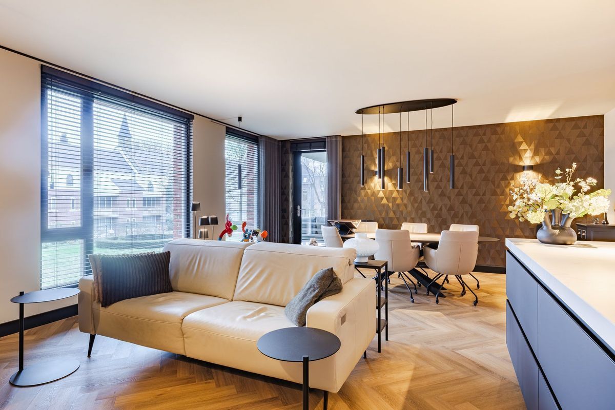 Kloosterstraat 12 - 12 Photo Blur 2