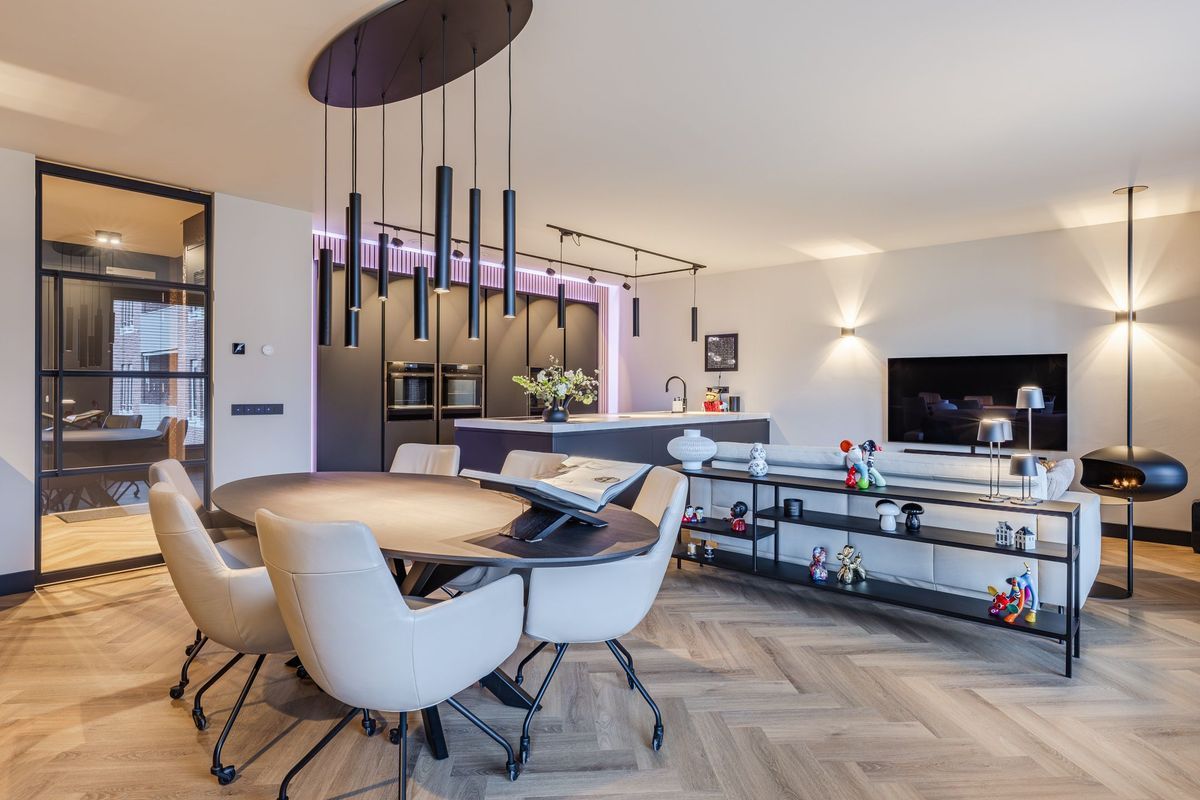 Kloosterstraat 12 - 12 Photo Blur 3