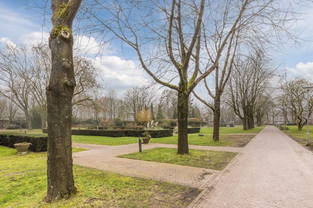 Kloosterstraat 12 - 12 Photo Blur 40