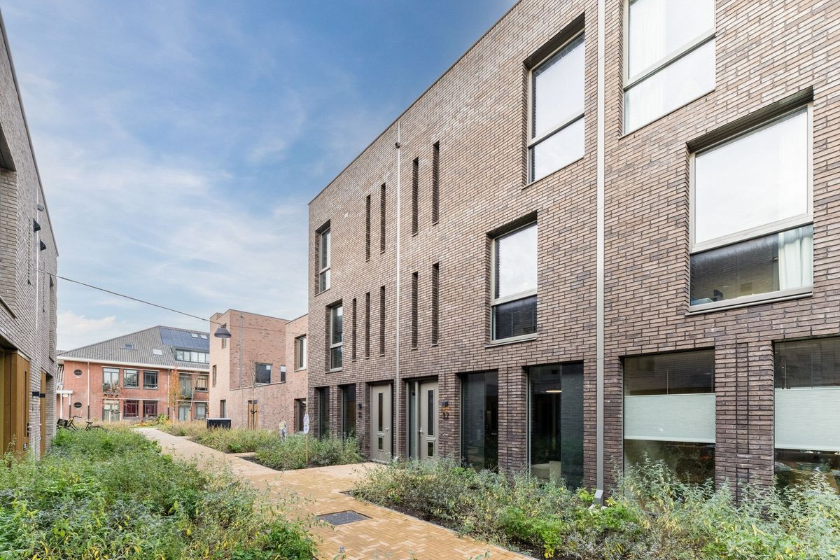 Anton Ebbenhof 12 Photo Blur 27