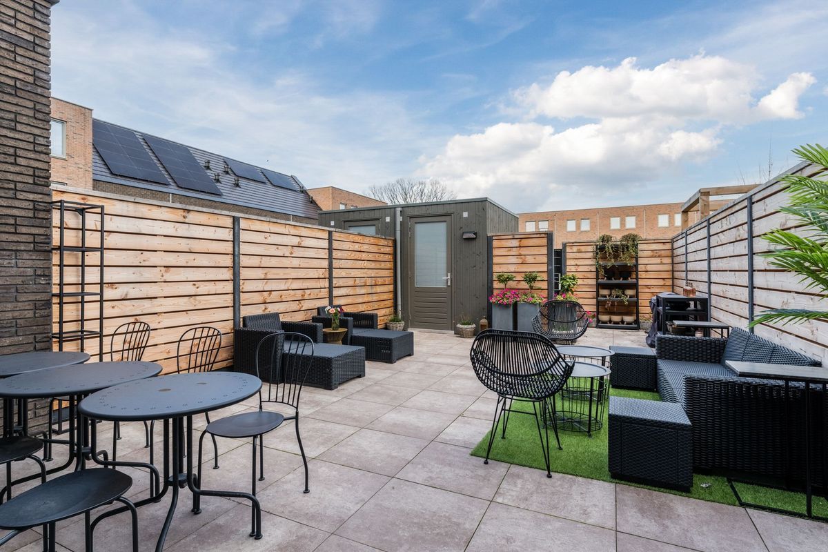 Anton Ebbenhof 12 Photo Blur 23