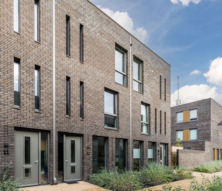 Anton Ebbenhof 12 Photo Blur 0