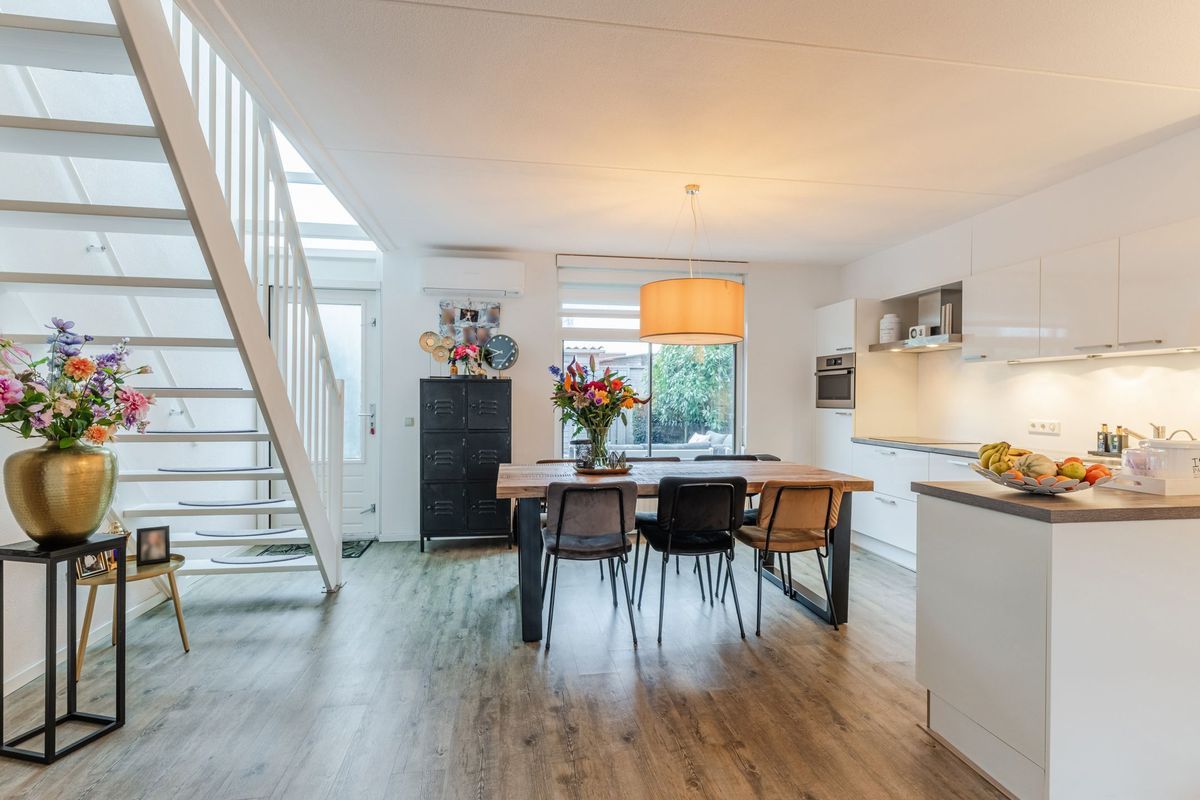 Schaarsbergenstraat 3 Photo Blur 4