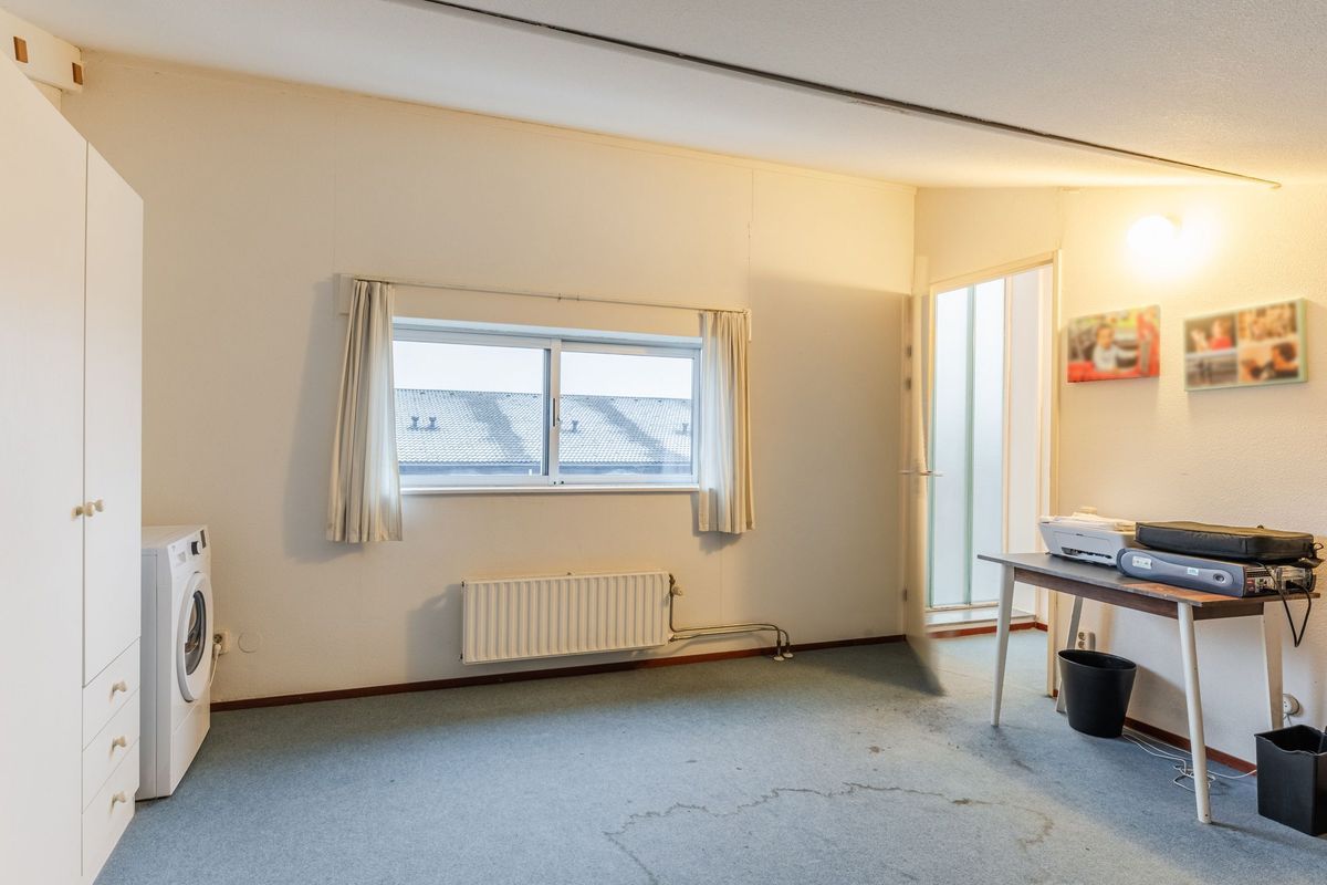 Schaarsbergenstraat 3 Photo Blur 25