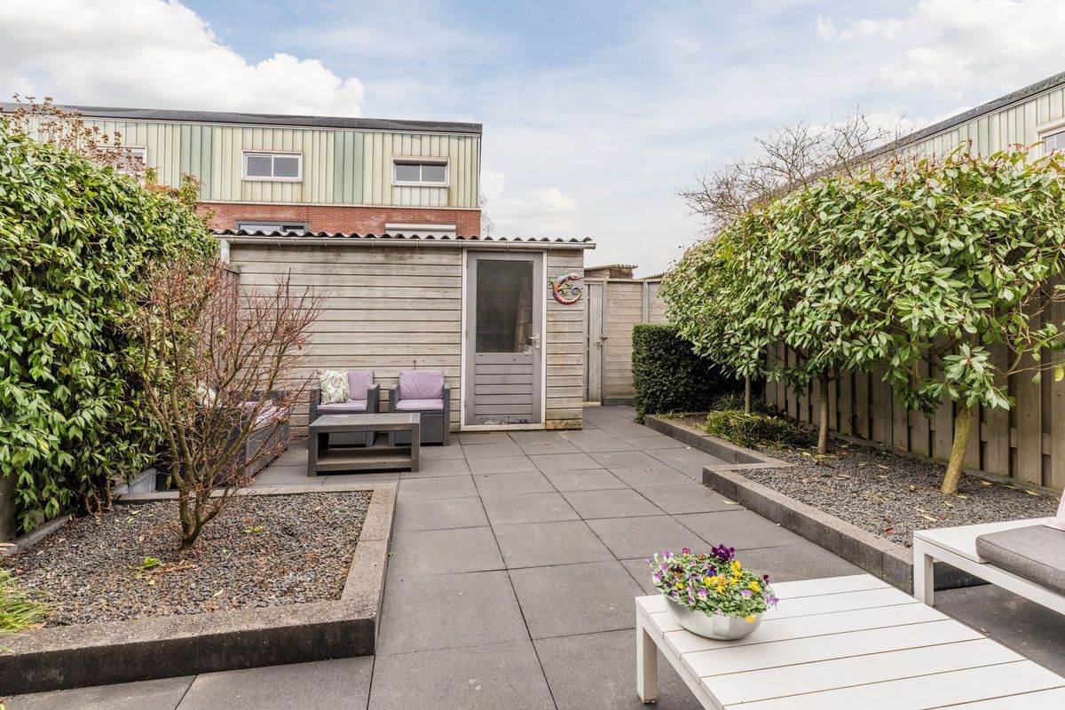 Schaarsbergenstraat 3 Photo Blur 27