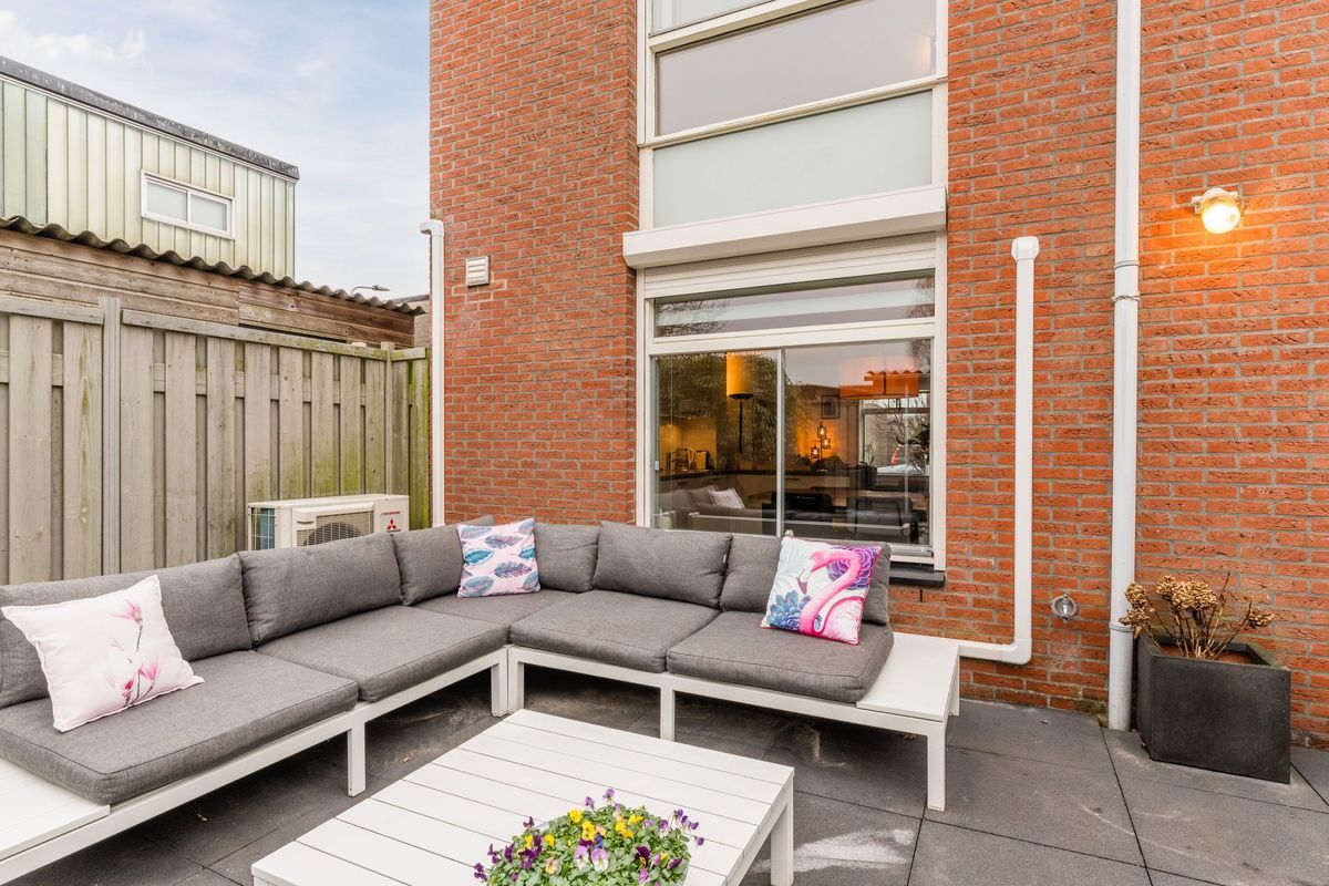 Schaarsbergenstraat 3 Photo Blur 28