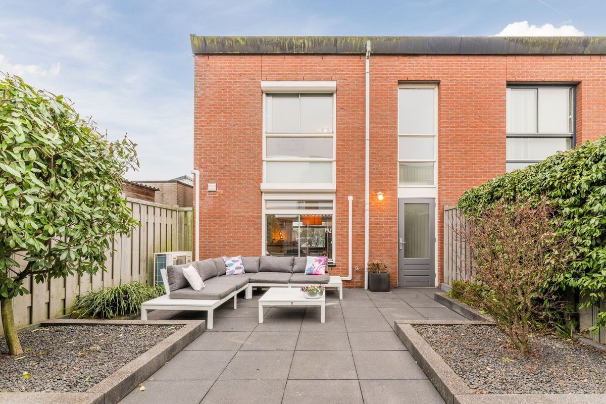 Schaarsbergenstraat 3 Photo Blur 30