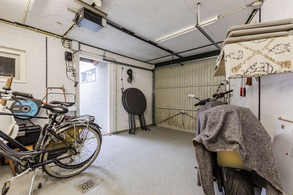 van Heinsbergstraat 63 Photo Blur 49