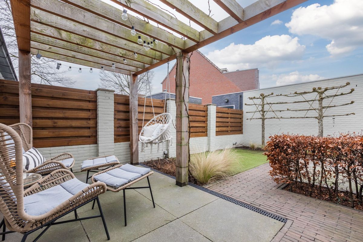 van Heinsbergstraat 63 Photo Blur 21