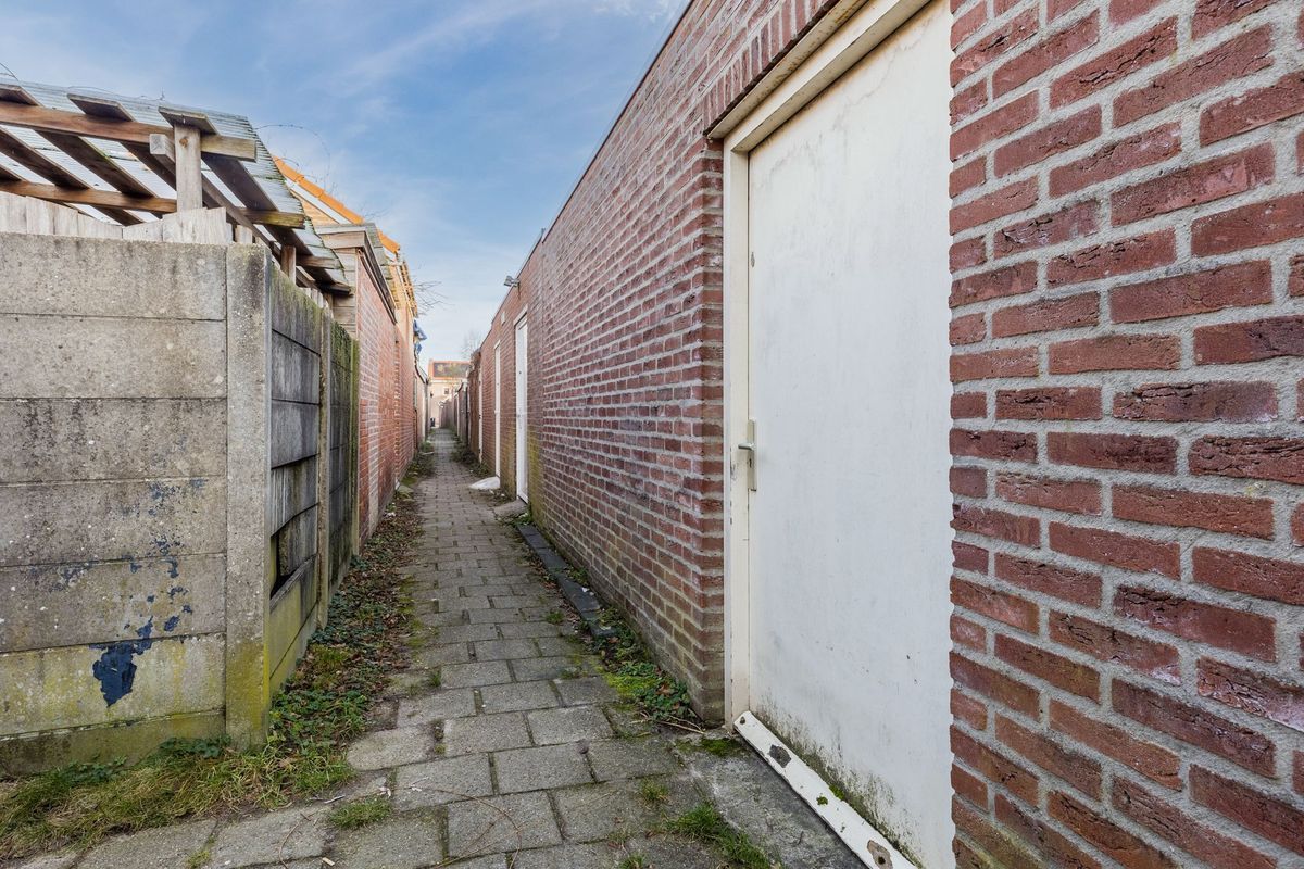 Lucas Meijerstraat 23 Photo Blur 24