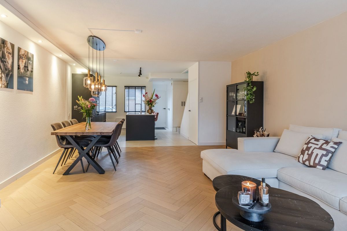 Bunschotenstraat 10 Photo Blur 5