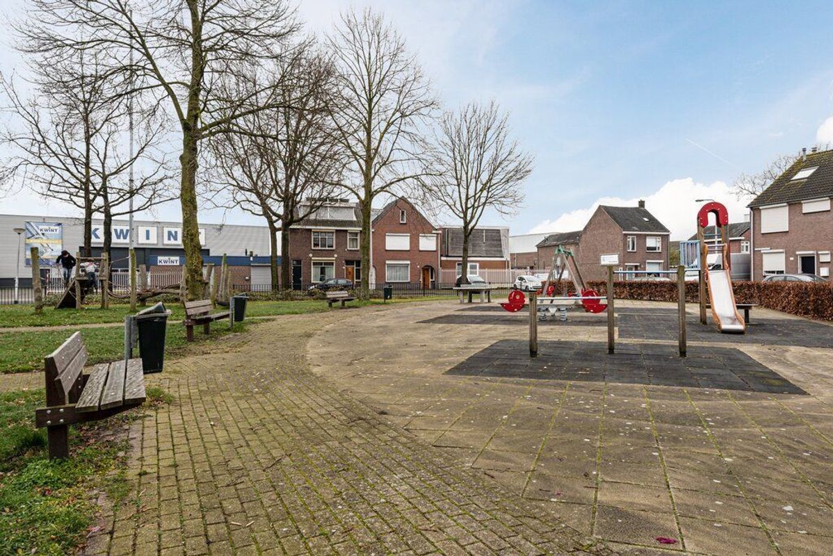 Kapitein Nemostraat 53 Photo Blur 27