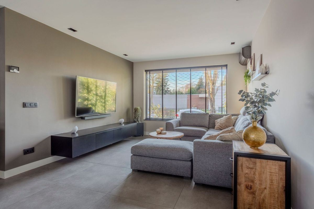 Dravikstraat 8 Photo Blur 9