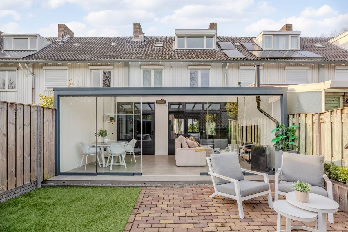 Dravikstraat 8 Photo Blur 1