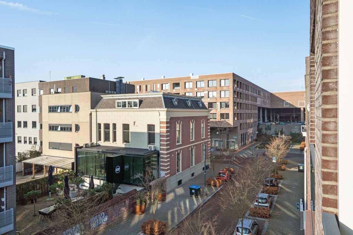 Meerten Verhoffstraat 10 - D21 Photo Blur 22