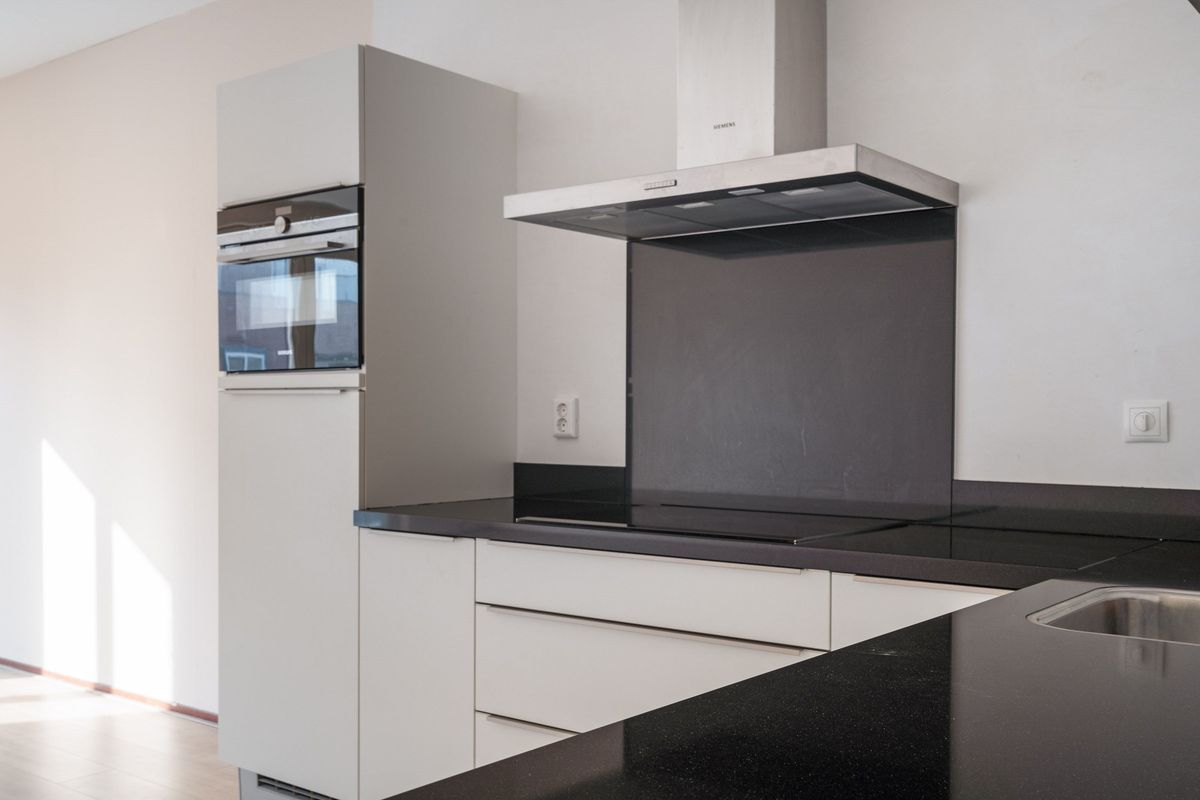 Meerten Verhoffstraat 10 - D21 Photo Blur 12