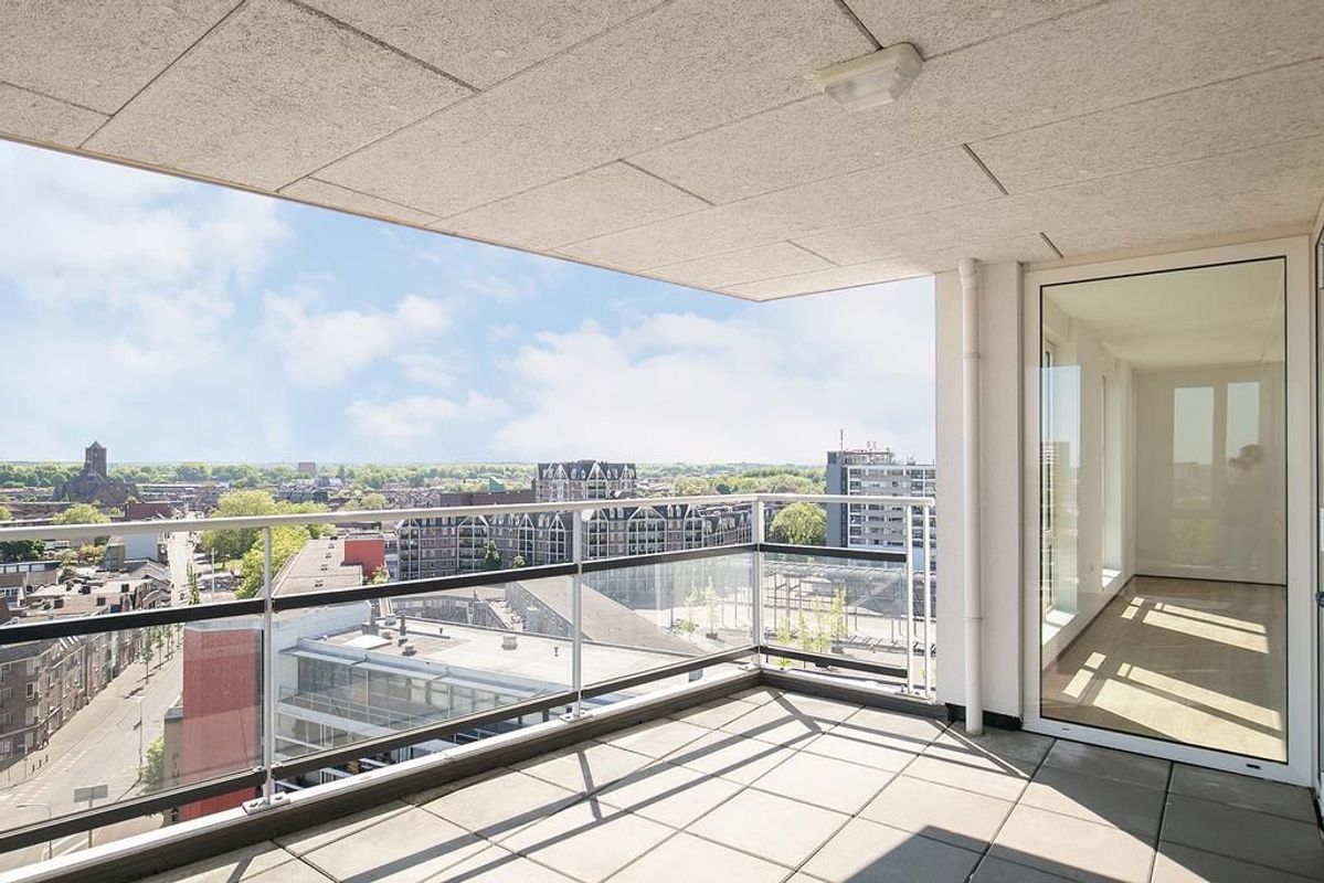 Piusplein 28 - 35 Photo Blur 17