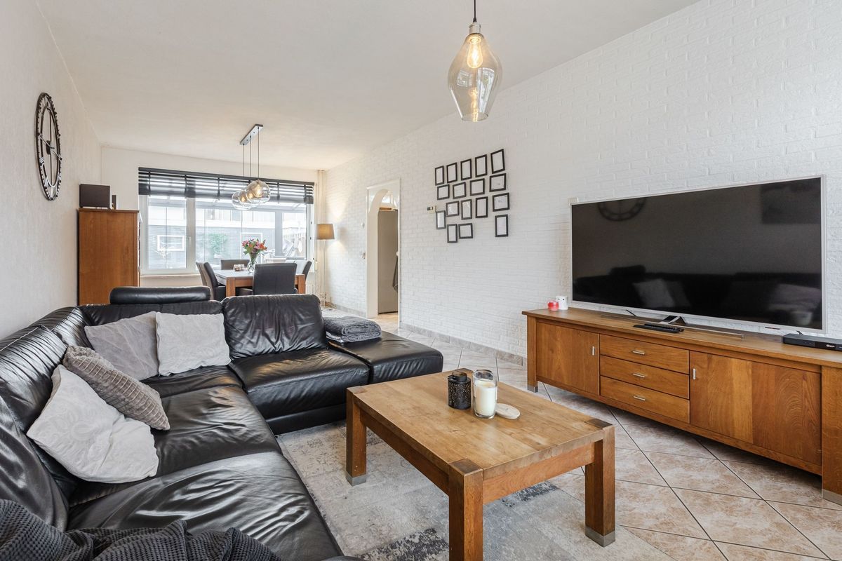 Leliestraat 20 Photo Blur 6