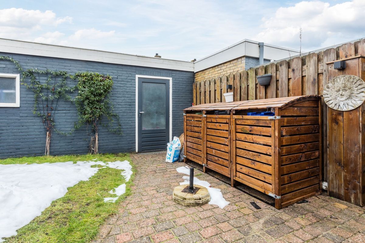 Leliestraat 20 Photo Blur 17