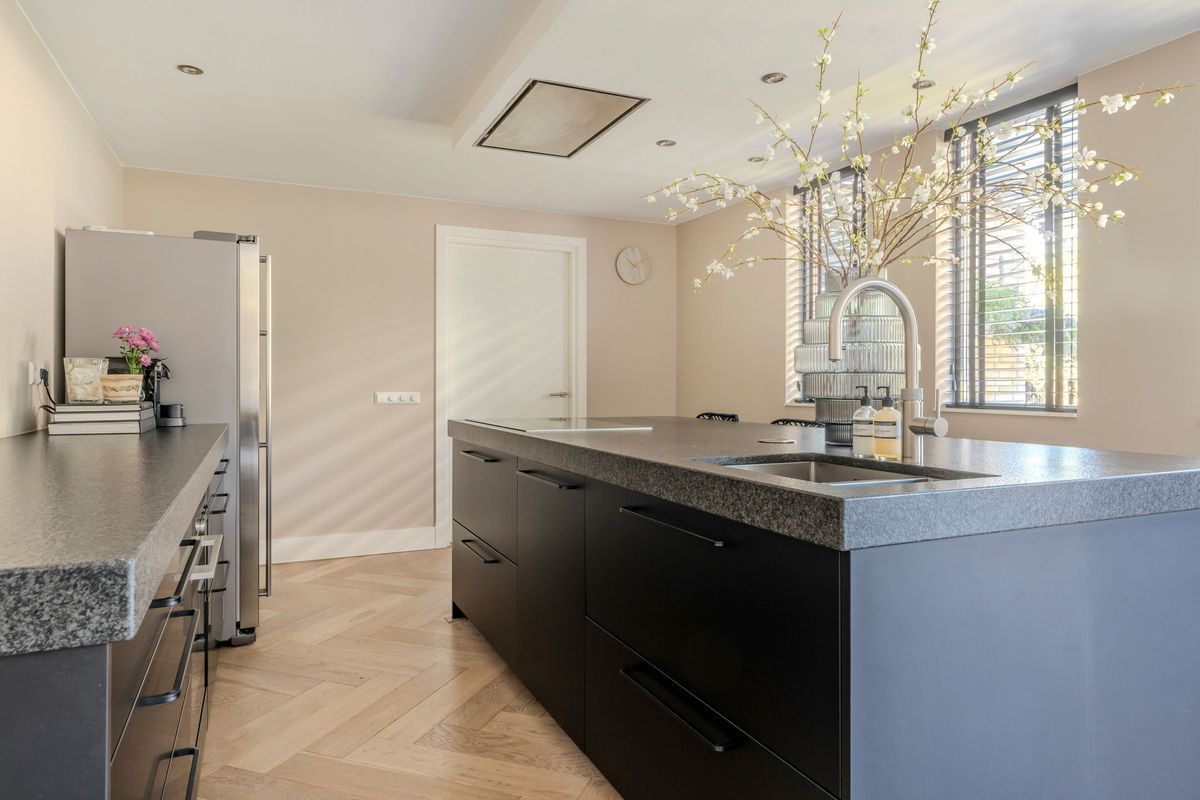 Bosrand 85 Photo Blur 2