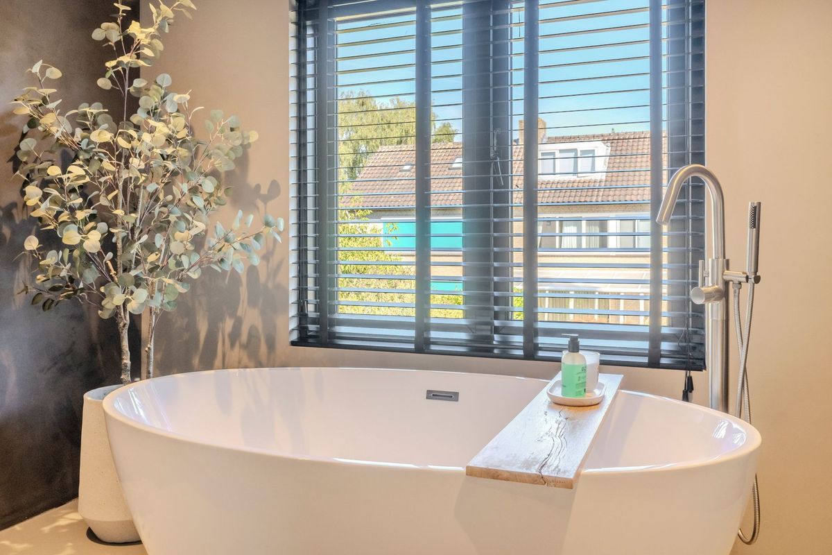 Bosrand 85 Photo Blur 37