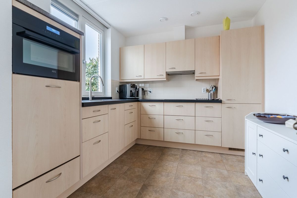 Wethouder van den Eijndenstraat 12 Photo Blur 3