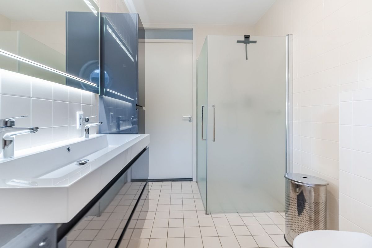 Wethouder van den Eijndenstraat 12 Photo Blur 26