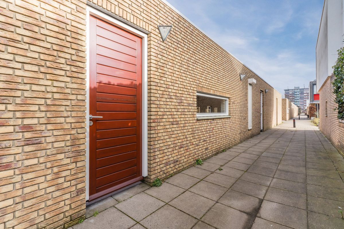 Wethouder van den Eijndenstraat 12 Photo Blur 37