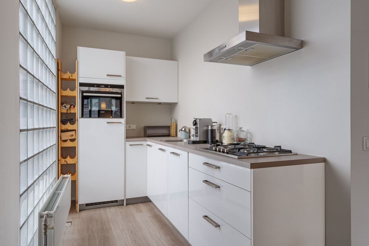 Ginnekenweg 180 - A4 Photo Blur 3