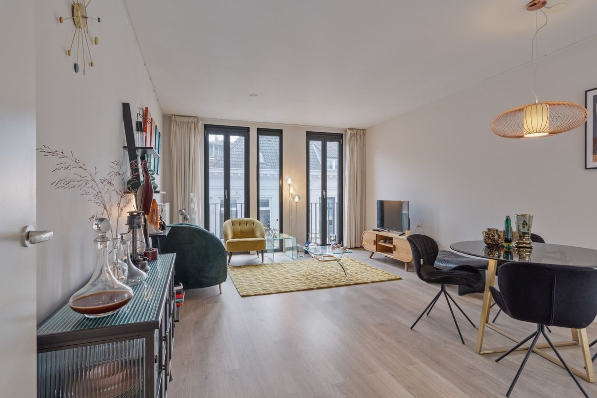 Ginnekenweg 180 - A4 Photo Blur 9