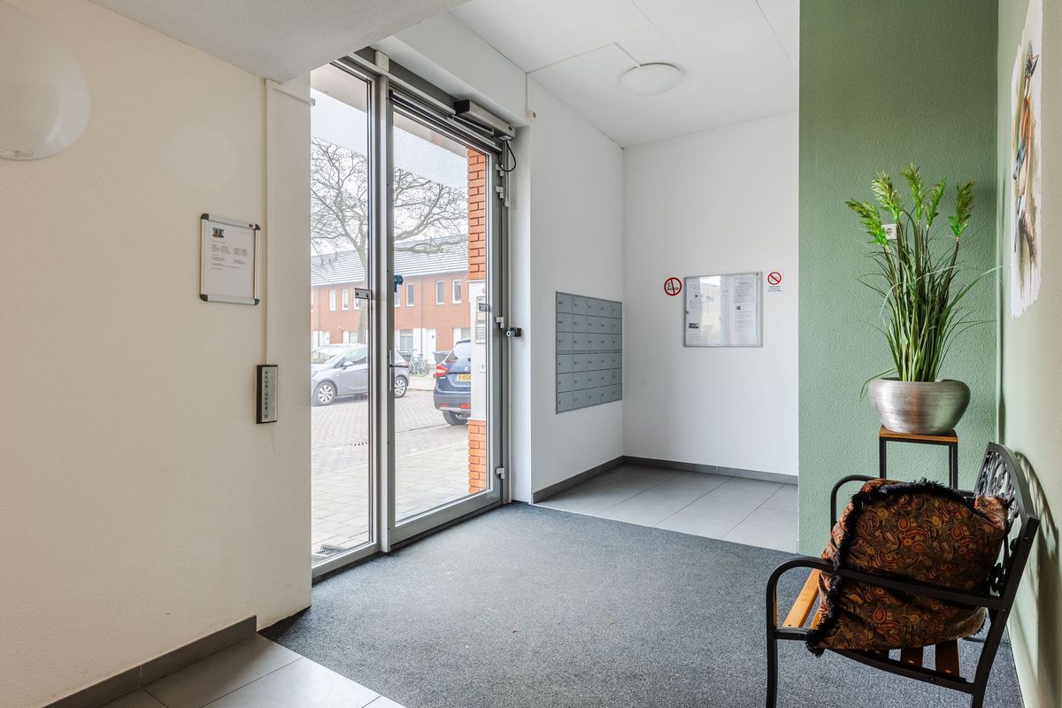 Sint Nicolaasstraat 23 Photo Blur 22