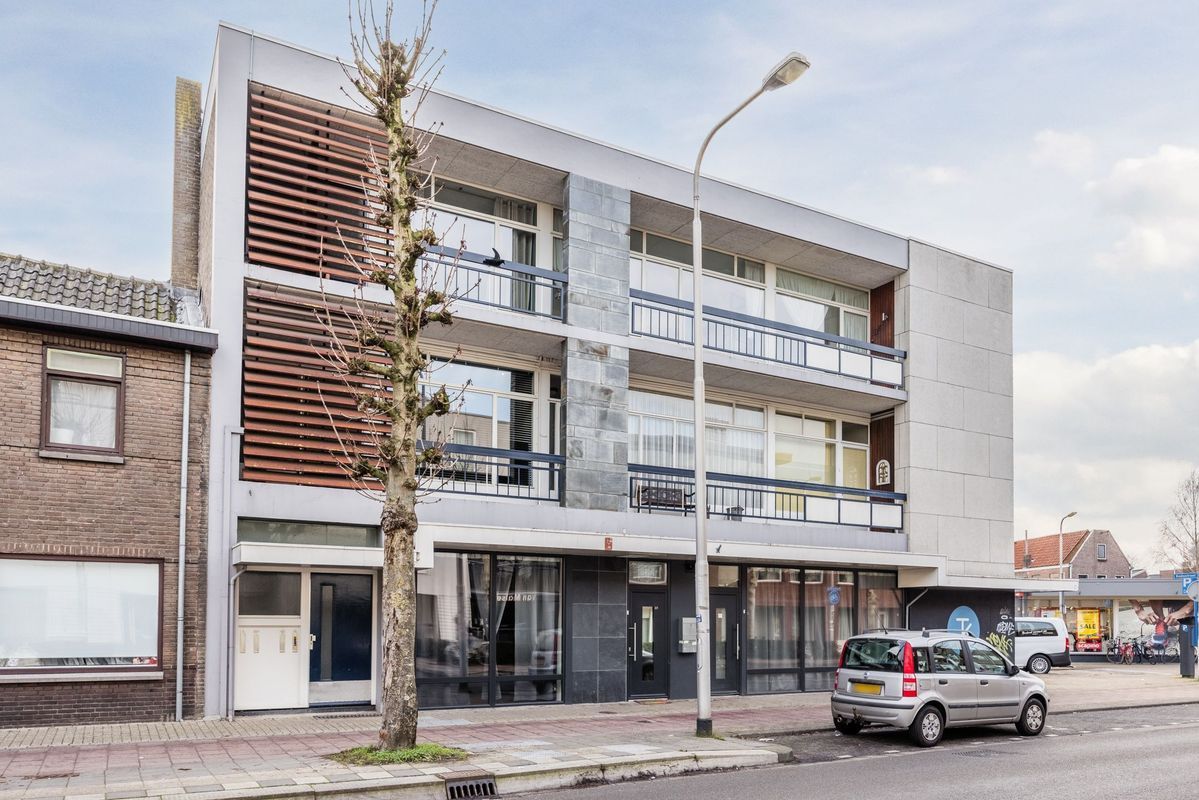 Broekhovenseweg 59 - a Photo Blur 2