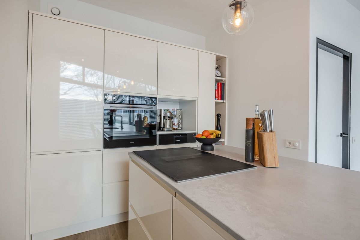 Broekhovenseweg 59 - a Photo Blur 9