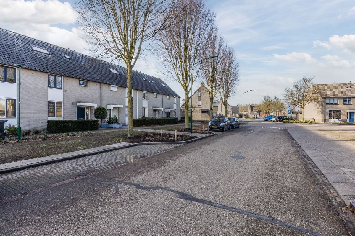 Oudstraat 8 Photo Blur 45