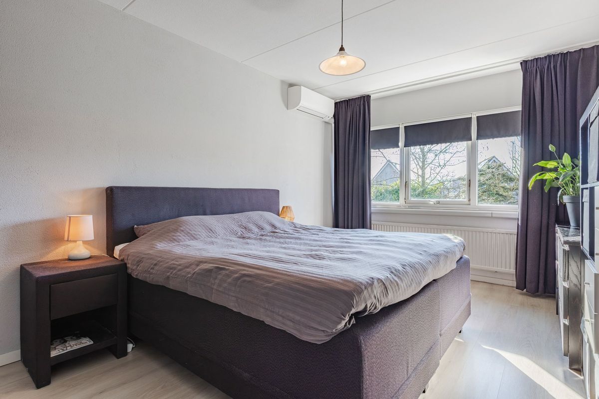 Oudstraat 8 Photo Blur 24