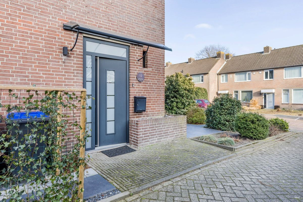 Roskamp 12 Photo Blur 2