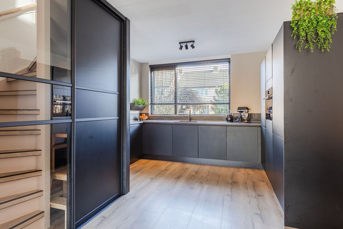 Roskamp 12 Photo Blur 15