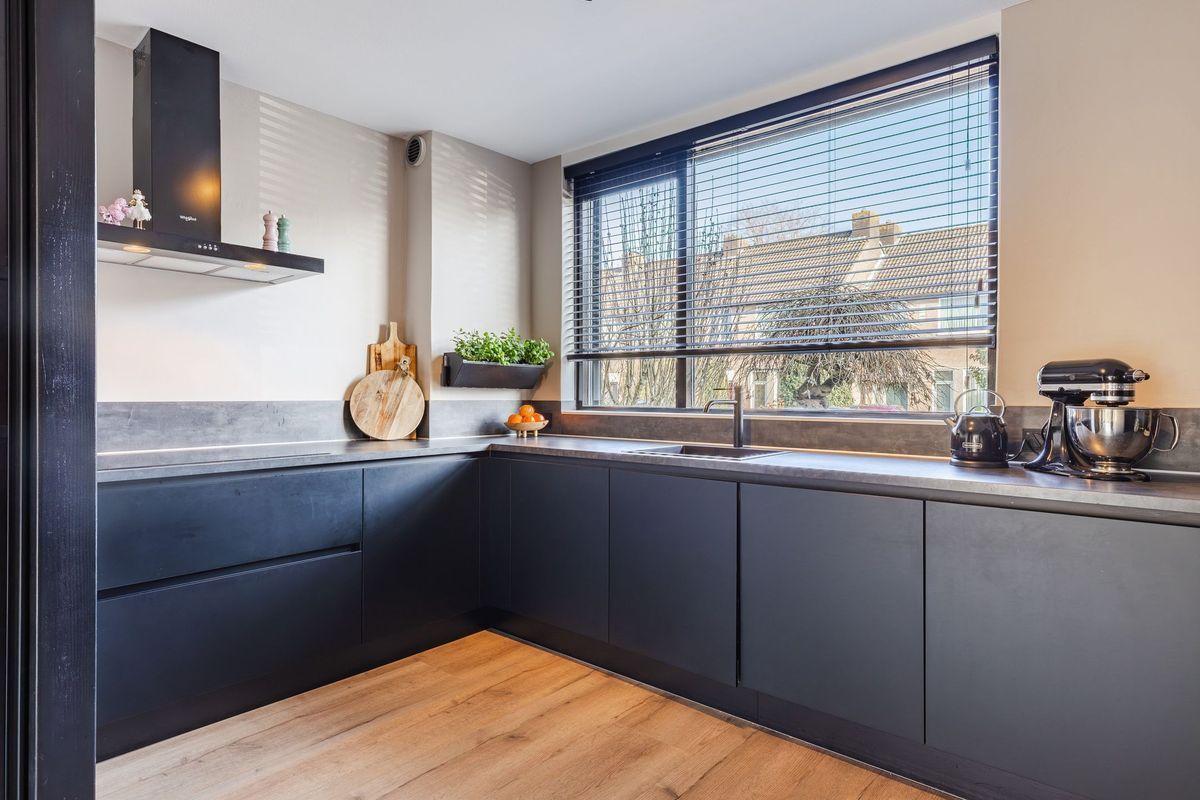 Roskamp 12 Photo Blur 16