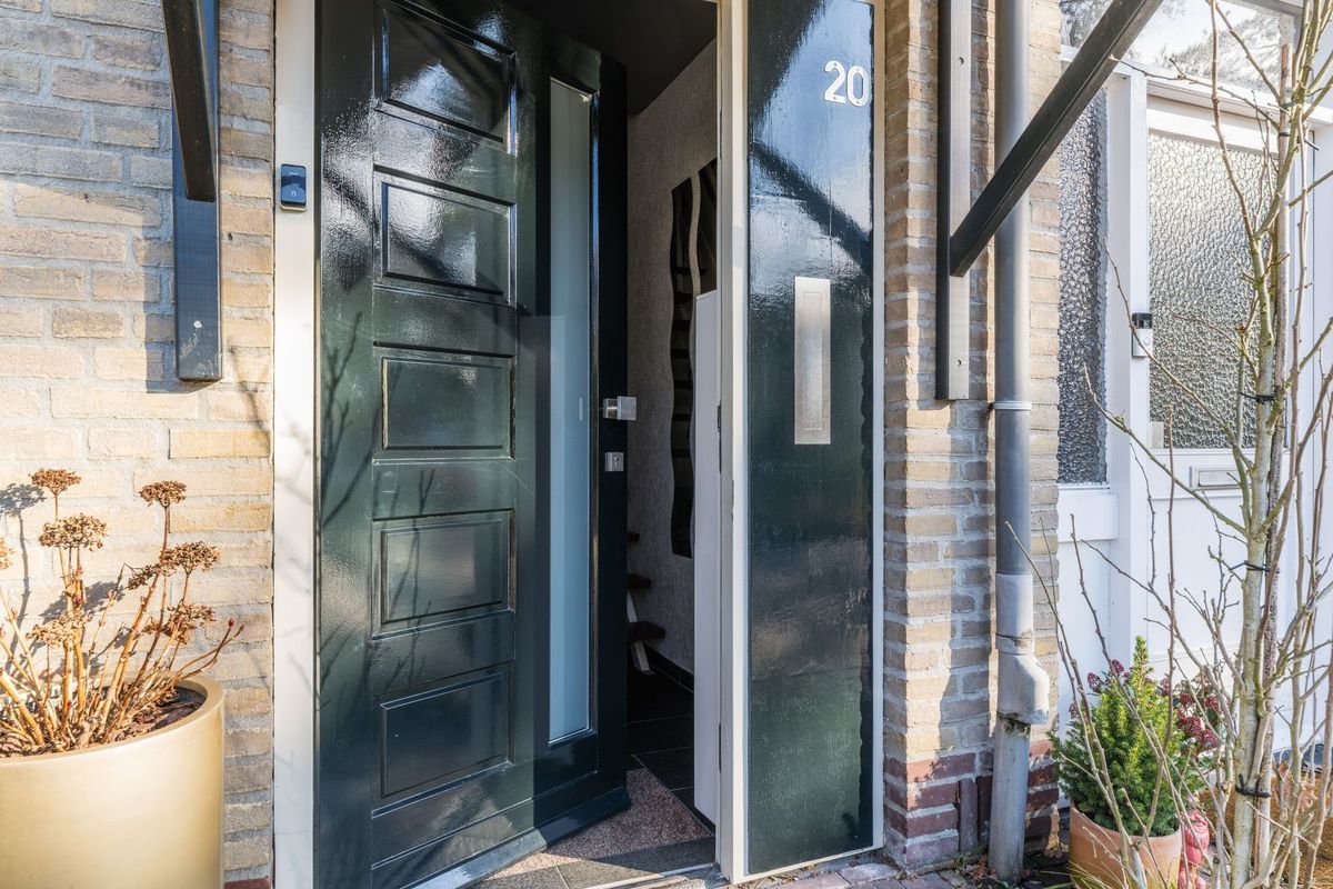 van Bossehof 20 Photo Blur 7