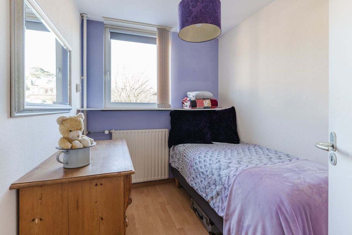 van Bossehof 20 Photo Blur 29