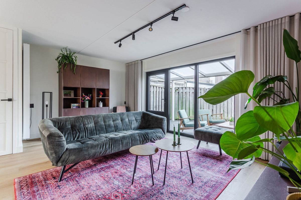 De Burght 55 Photo Blur 8