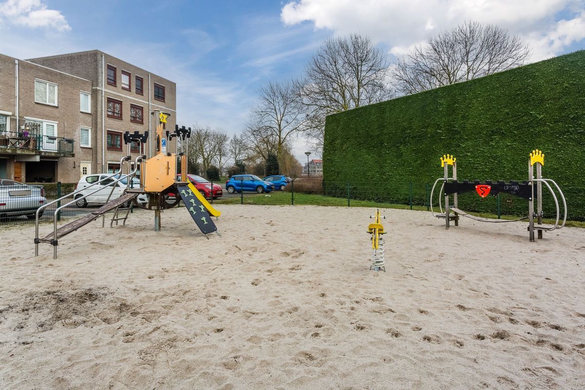 De Burght 55 Photo Blur 49