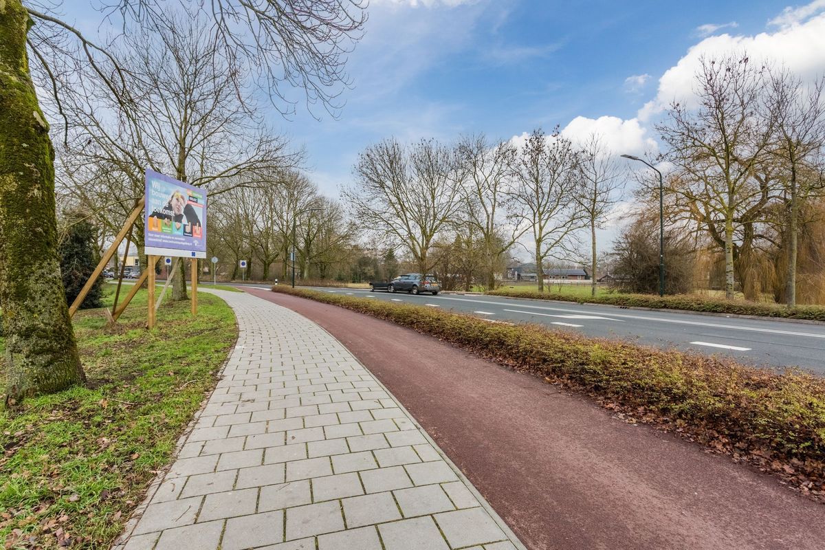 De Burght 55 Photo Blur 51