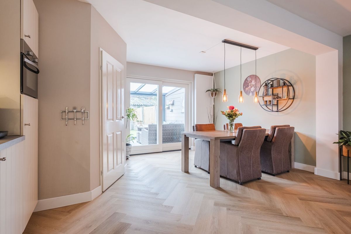 Elendil 77 Photo Blur 6