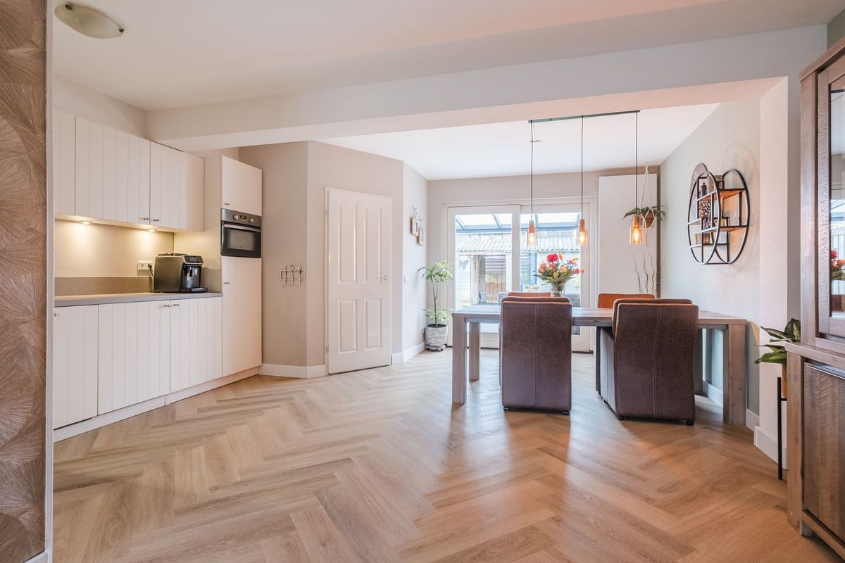 Elendil 77 Photo Blur 5