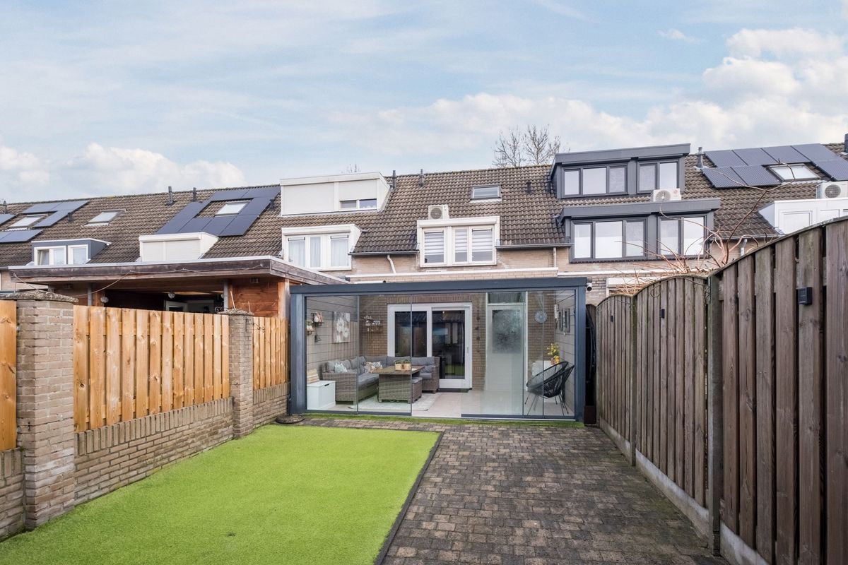 Elendil 77 Photo Blur 33