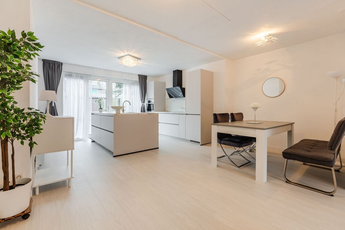 Scarlattistraat 80 Photo Blur 3