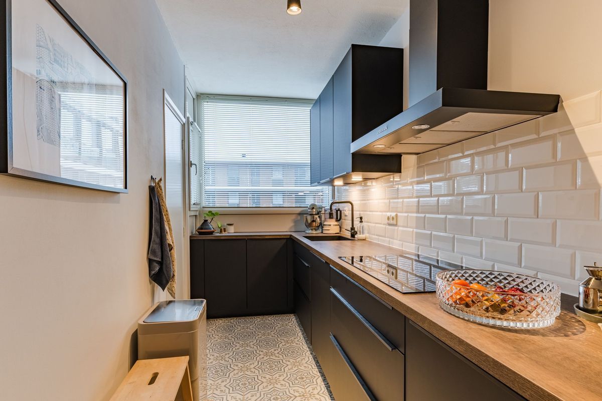 Postelse Hoeflaan 83 - a Photo Blur 1